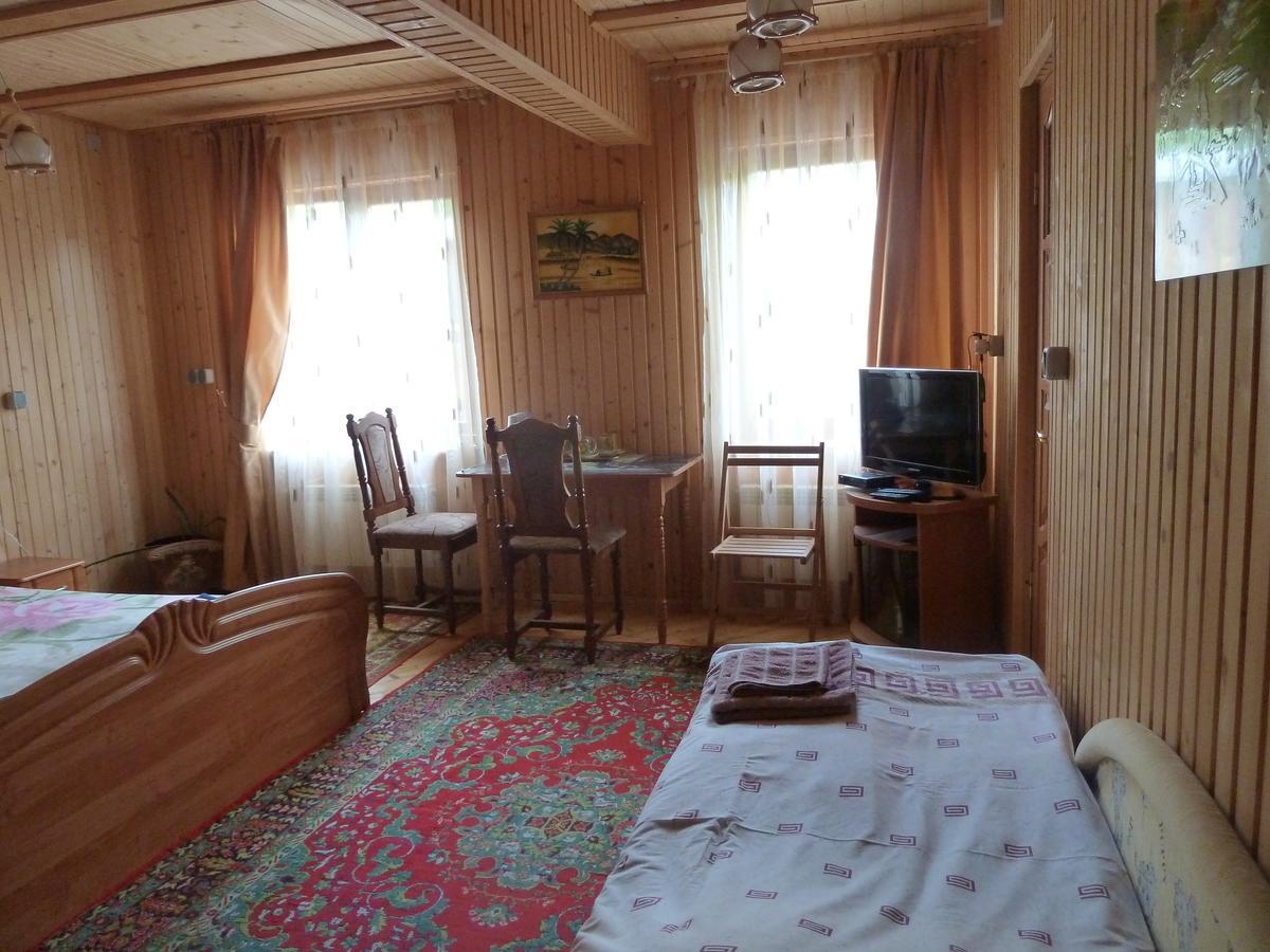 U Olgi Hotel Truskavets Exterior photo
